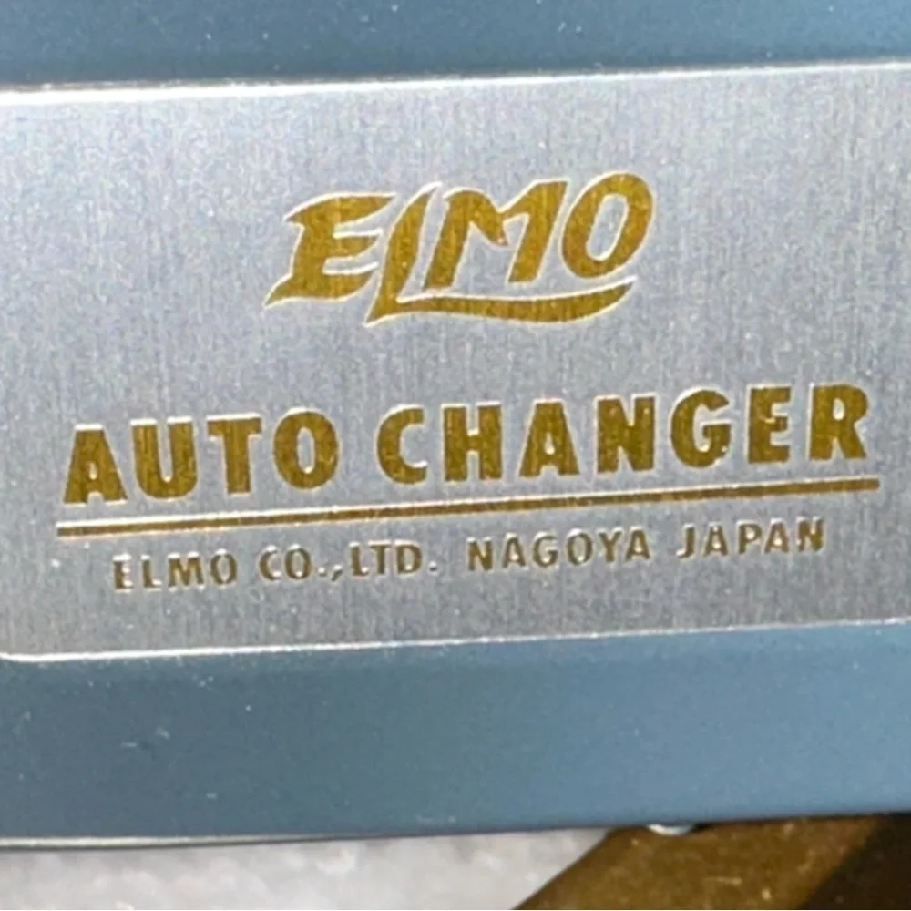 Elmo Auto Changer Slide Projector & Color Transparencies